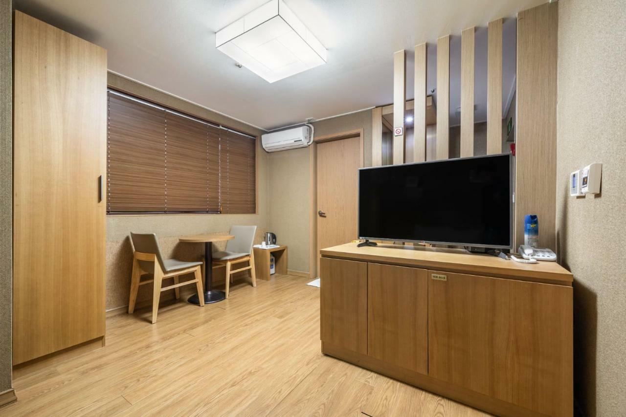 月尾岛斯特拉玛里斯酒店 仁川 外观 照片